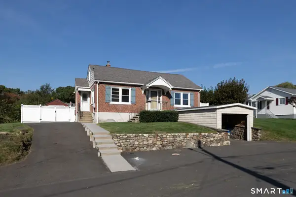 27 Kodak Street, Waterbury, CT 06704