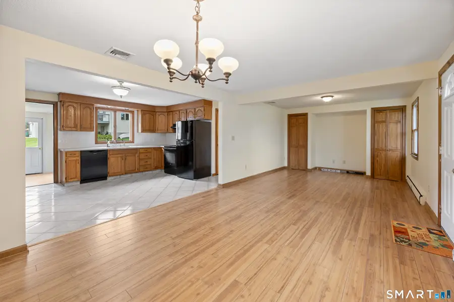 106 Howard Avenue, Southington, CT 06489 - #2