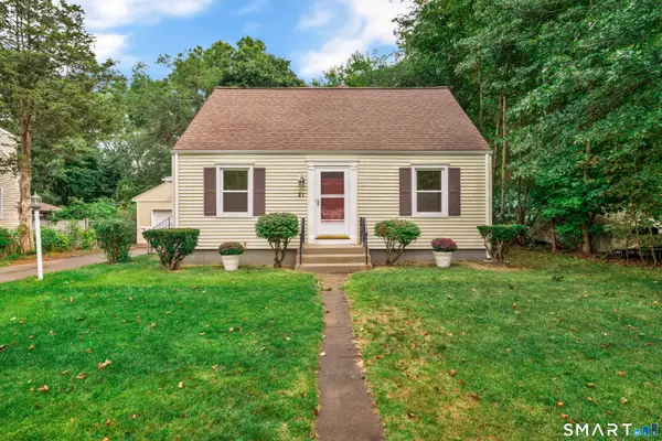 21 Monroe Street, North Haven, CT 06473