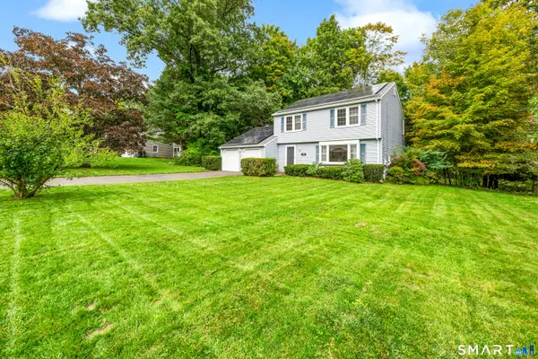 50 Foxwood Court, Cheshire, CT 06410