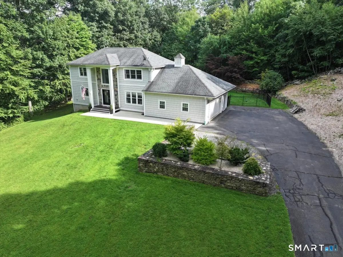 7 Coach Hill, Danbury, CT 06811 - #1