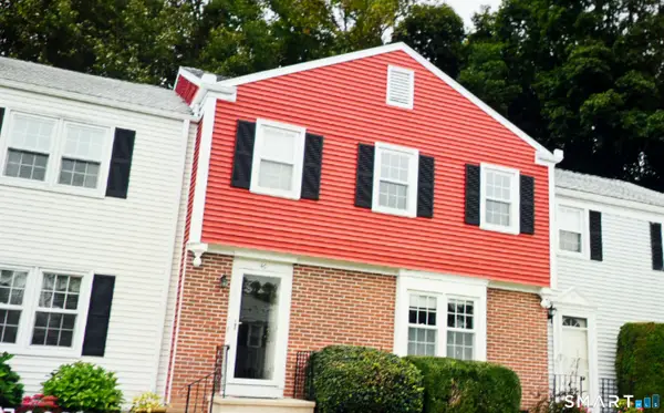 40 Tapping Reeve Village #40, Litchfield, CT 06759