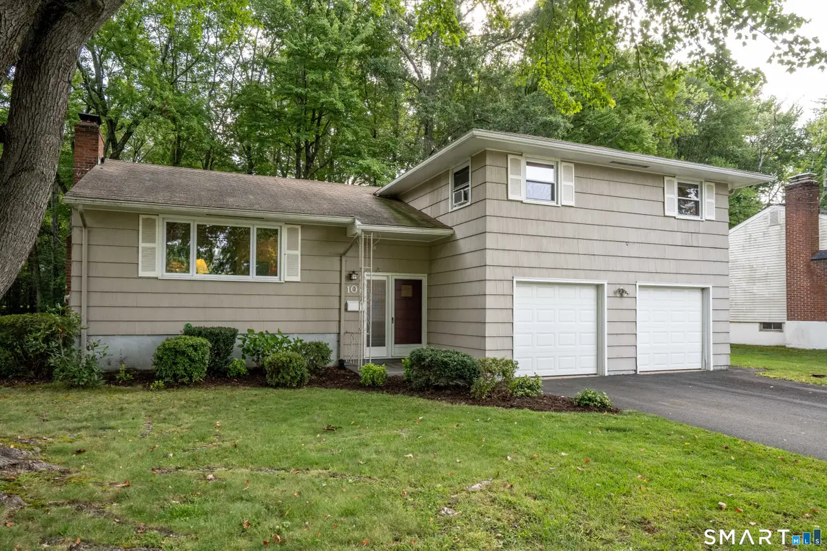 107 Northbrook Drive, West Hartford, CT 06117 - #1