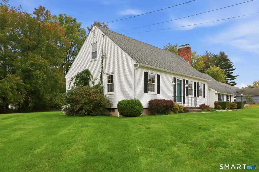 15 Sapphire Street, Enfield, CT 06082 - #2