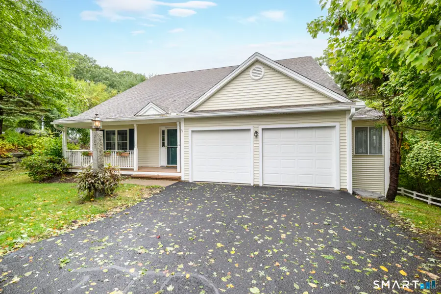 207 Woodlawn Drive #207, Seymour, CT 06483 - #2