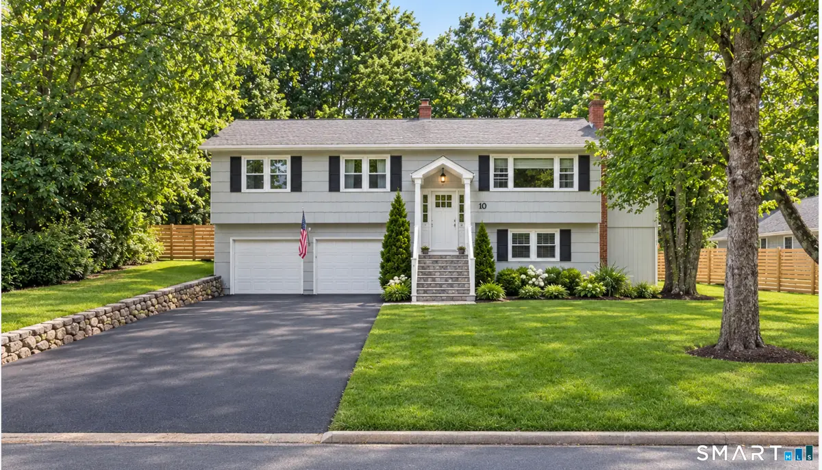 10 Grumman Avenue, Norwalk, CT 06851 - #1