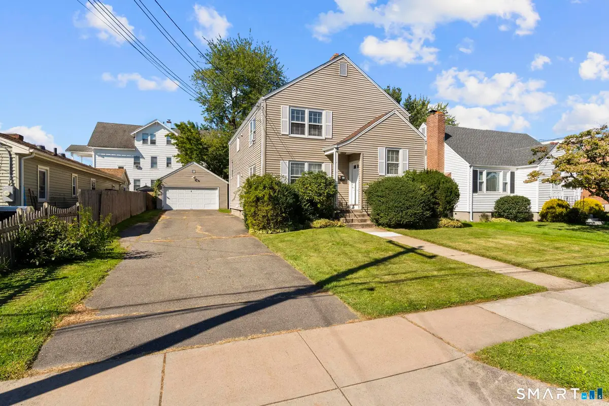 21 Fairfax Avenue, West Hartford, CT 06119 - #1