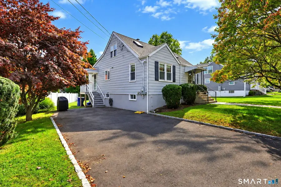 71 Country Road, Fairfield, CT 06824 - #3