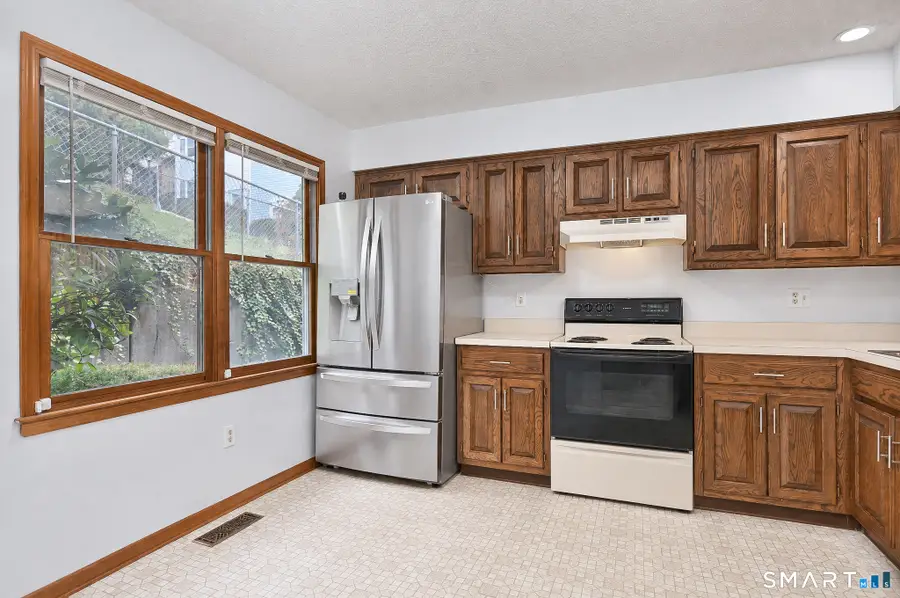 55 Mill Plain Road #9-2, Danbury, CT 06811 - #2
