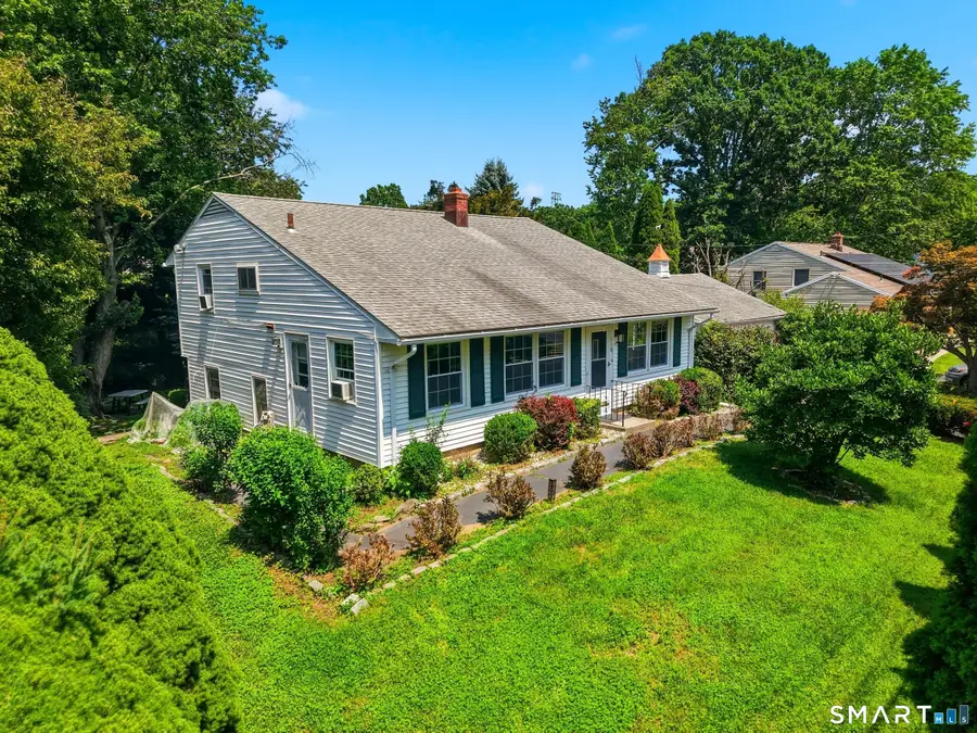 110 Ruby Lane, Stratford, CT 06614 - #2