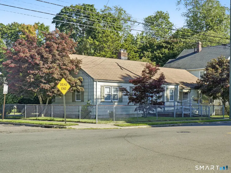1720 Capitol Avenue, Bridgeport, CT 06604 - #2