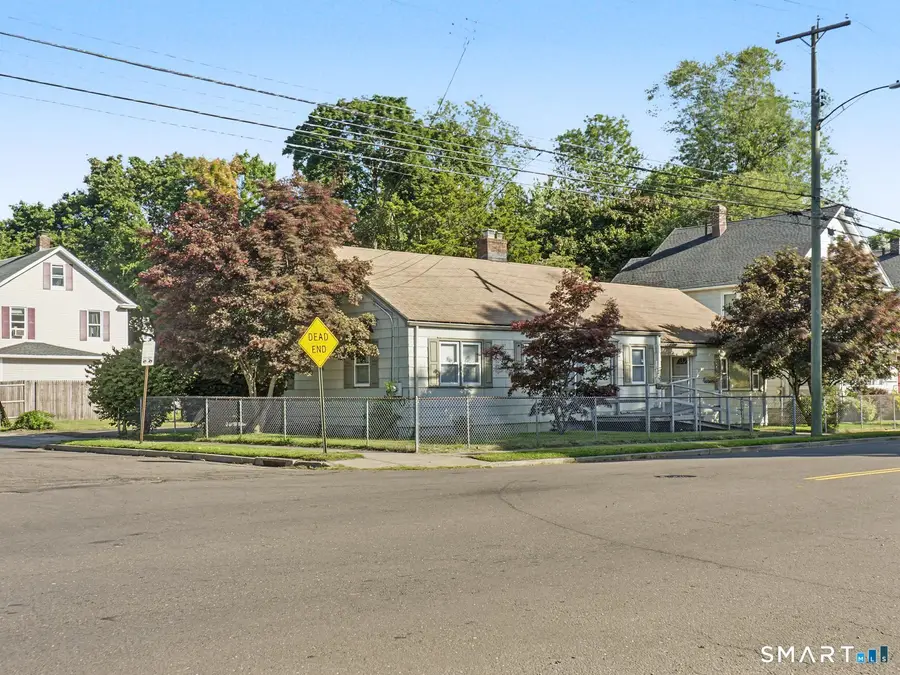 1720 Capitol Avenue, Bridgeport, CT 06604 - #3
