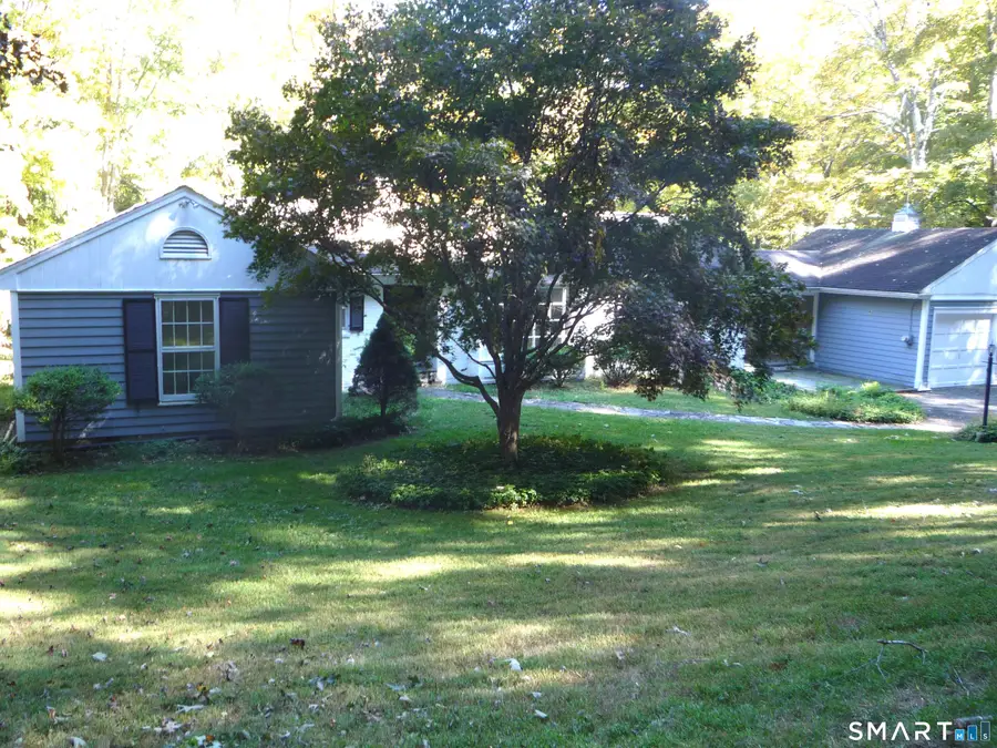3 Trout Brook Lane, Weston, CT 06883 - #2