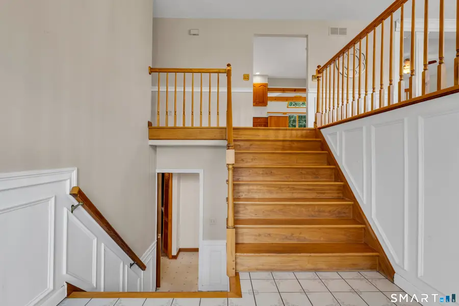 37 Great Meadow Drive, North Haven, CT 06473 - #3