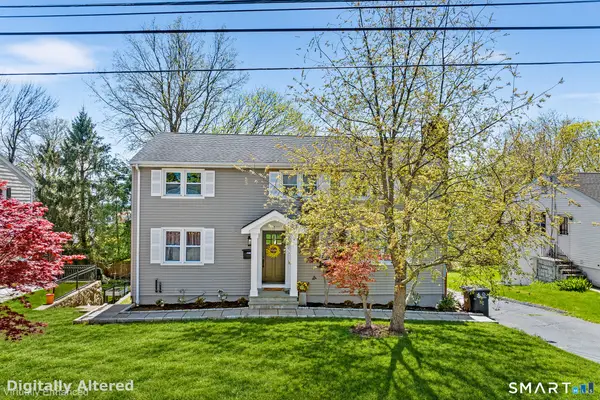 11 Island Heights Circle, Stamford, CT 06902