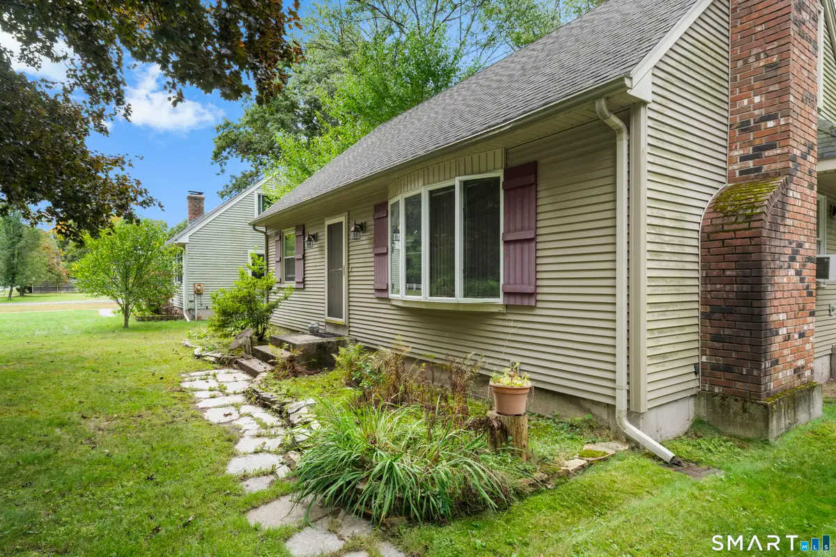 531 George Washington Road, Enfield, CT 06082 - #1