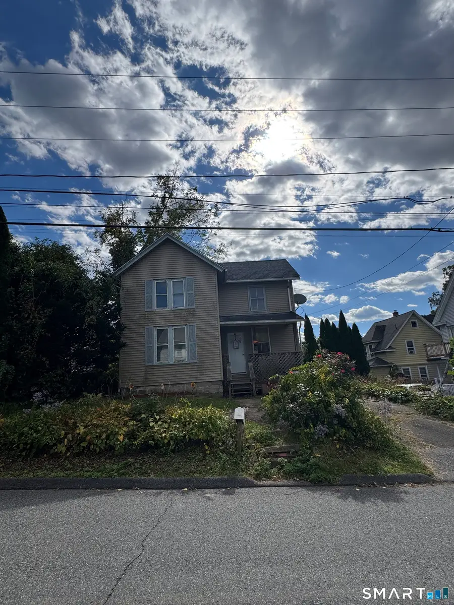 26 Grand Street, Seymour, CT 06483 - #2
