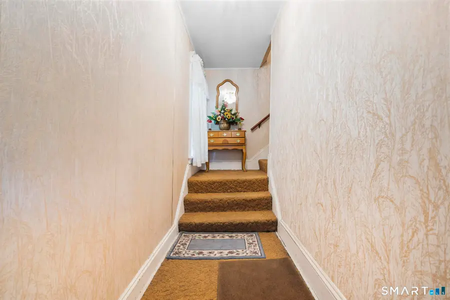 38 Magnolia Street, Hartford, CT 06112 - #3