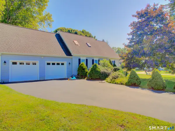 16 Jefferson Drive, Killingly, CT 53517