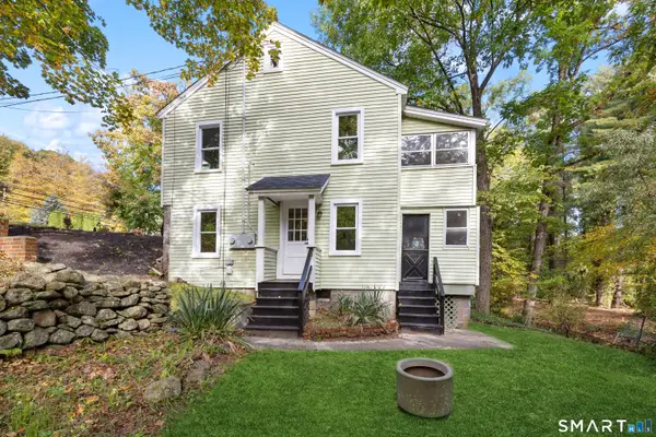 34 Oxford Road, Oxford, CT 06478