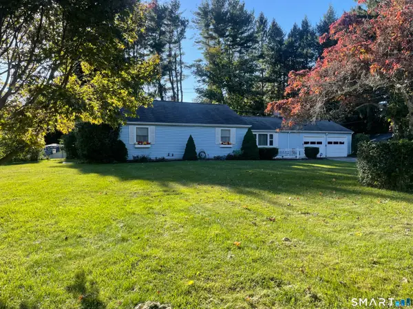 162 Pocono Road, Brookfield, CT 06804