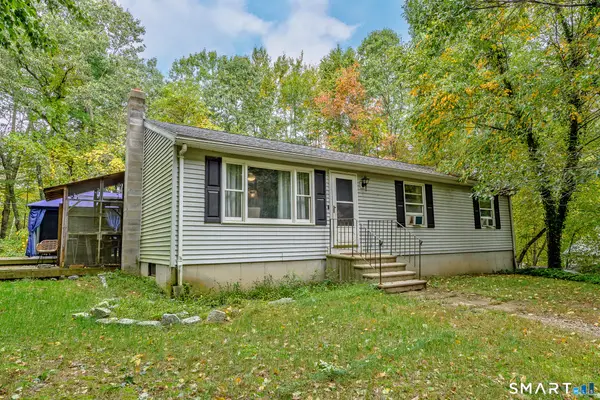 42 Church Street, Thompson, CT 06277