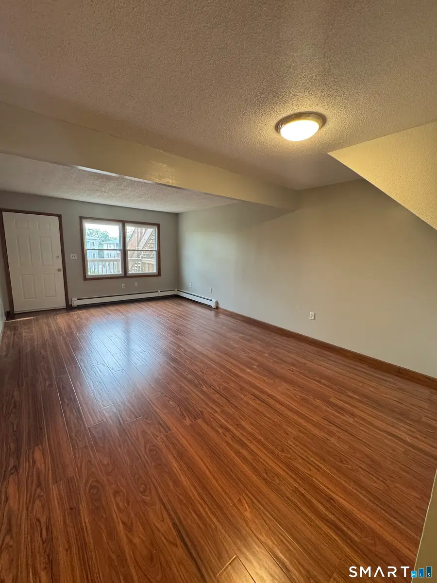14 Clay Street #A, Hartford, CT 06120 - #2