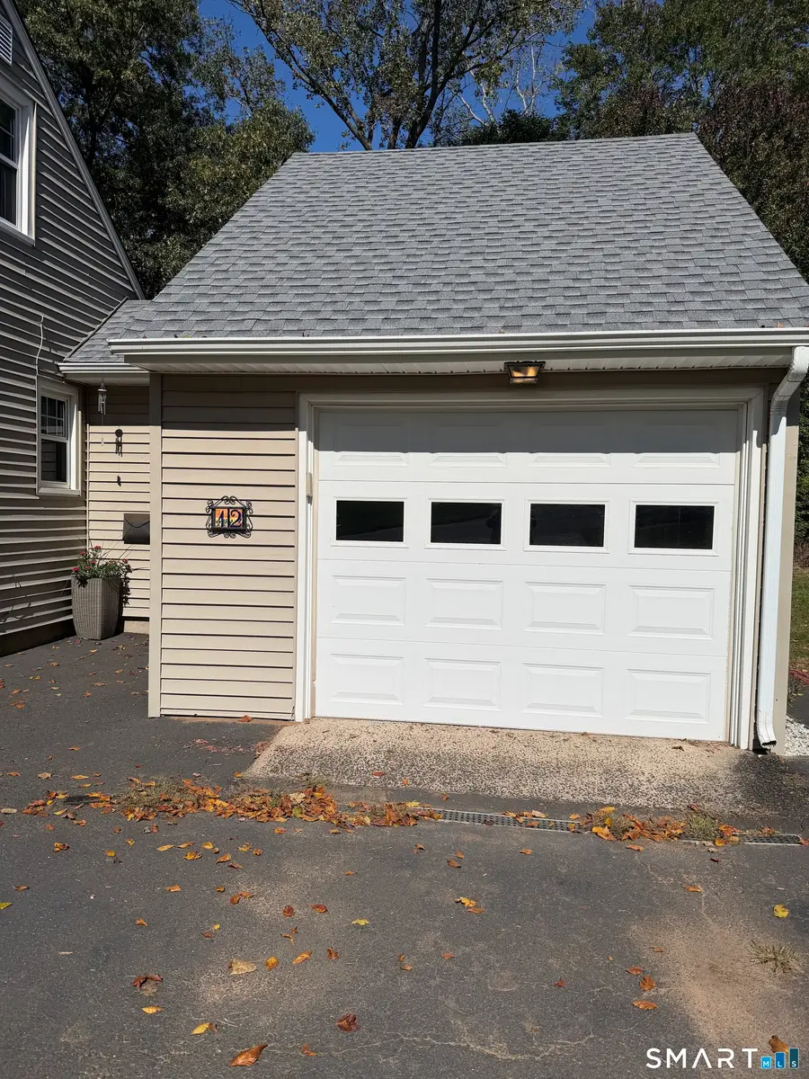 12 Beechwood Drive, Wallingford, CT 06492 - #3