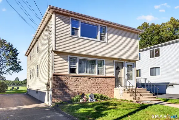 27 Manila Avenue, Woodbridge, CT 06525
