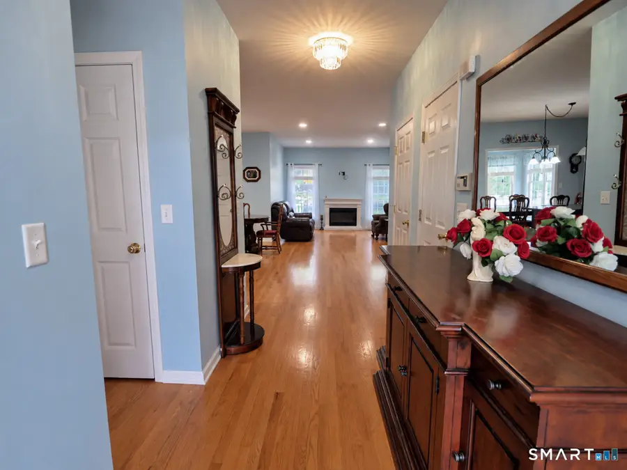 15 Hampshire Drive #15, Wolcott, CT 06716 - #3