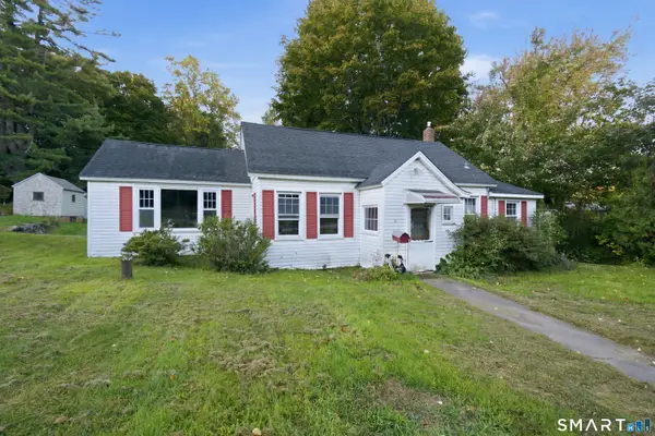 10 Walnut Avenue, East Hampton, CT 06424