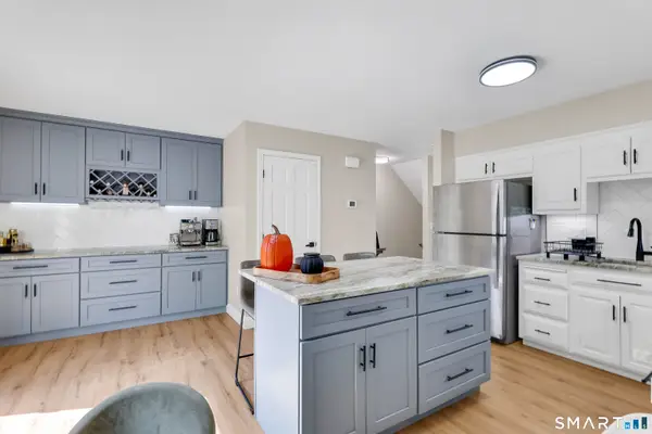 30 Sheila Court #7, Bristol, CT 06010