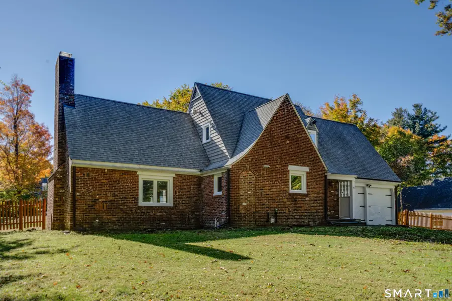 79 Bloomfield Avenue, West Hartford, CT 06107 - #2