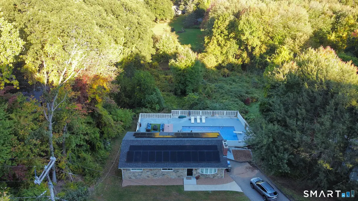 75 Vernon Street West, Manchester, CT 06042 - #1