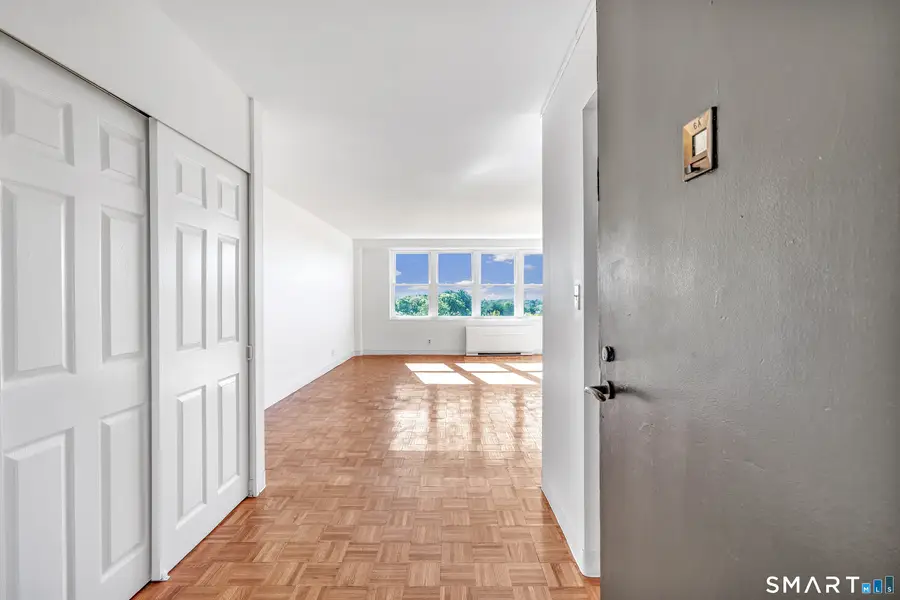 2625 Park Avenue #6A, Bridgeport, CT 06604 - #3