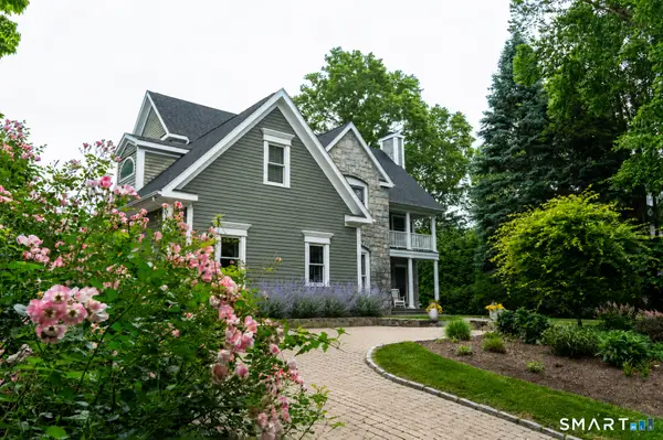 19 Christopher Lane, Norwalk, CT 06851