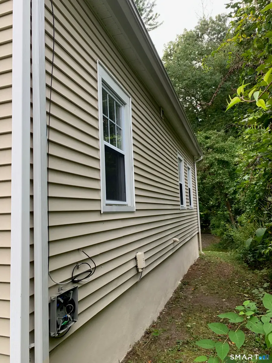 86 Lincoln Avenue, Bristol, CT 06010 - #3