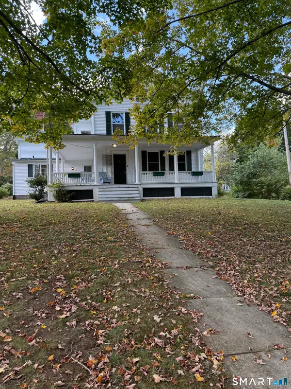 8 Prospect Street, Essex, CT 06426