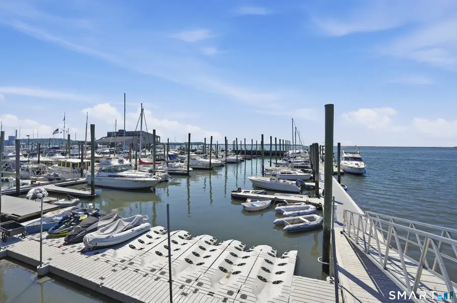 301 Harbour Close #102, New Haven, CT 06405 - #2