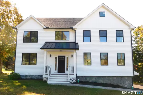 60 Mohegan Road, Shelton, CT 06484