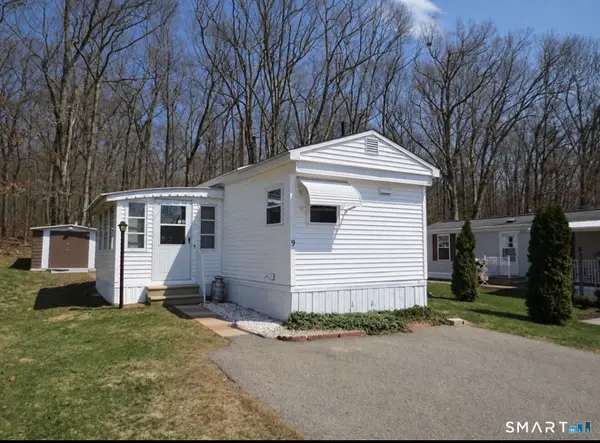 9 Grandview Circle, Mansfield, CT 06268