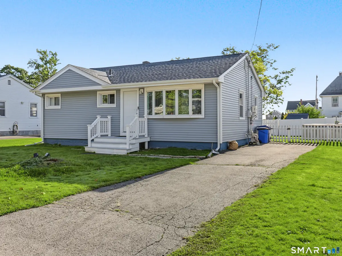 76 Great Circle Road, West Haven, CT 06516 - #1