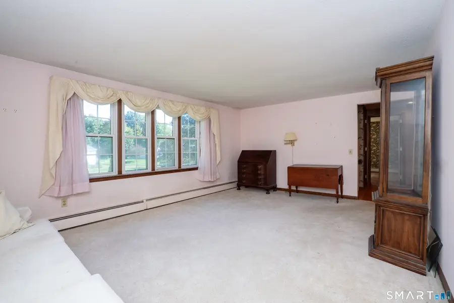 3 Springwood Road, Farmington, CT 06032 - #3