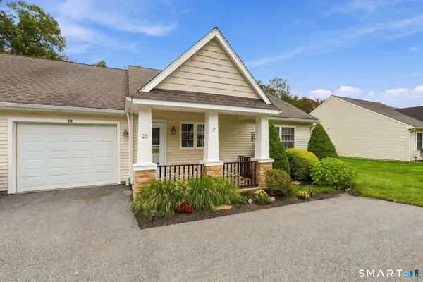 25 River Walk Drive #25, Brooklyn, CT 06234