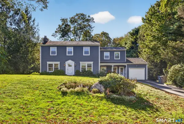 10 Cavasin Drive, East Lyme, CT 06333