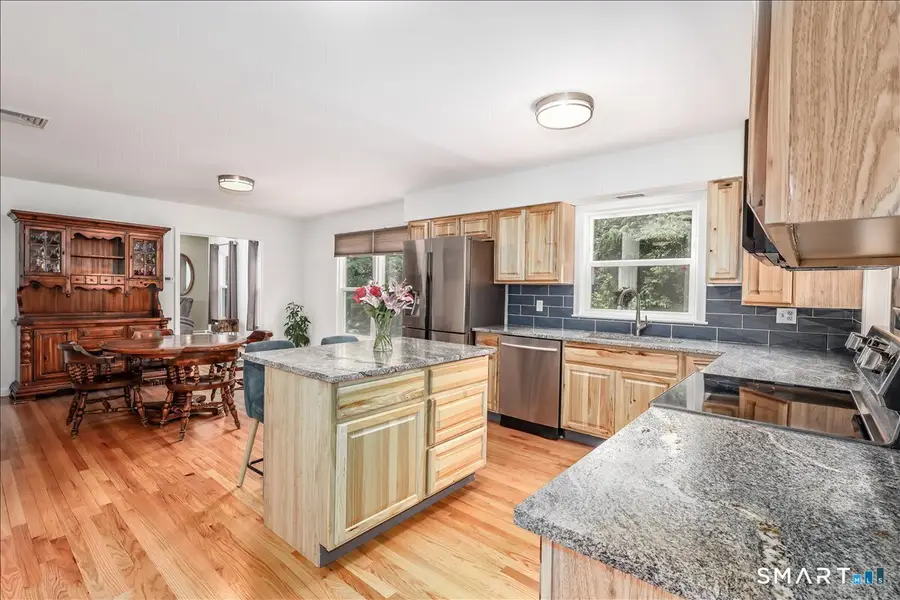 8 White Pine Drive, Brookfield, CT 06804 - #3