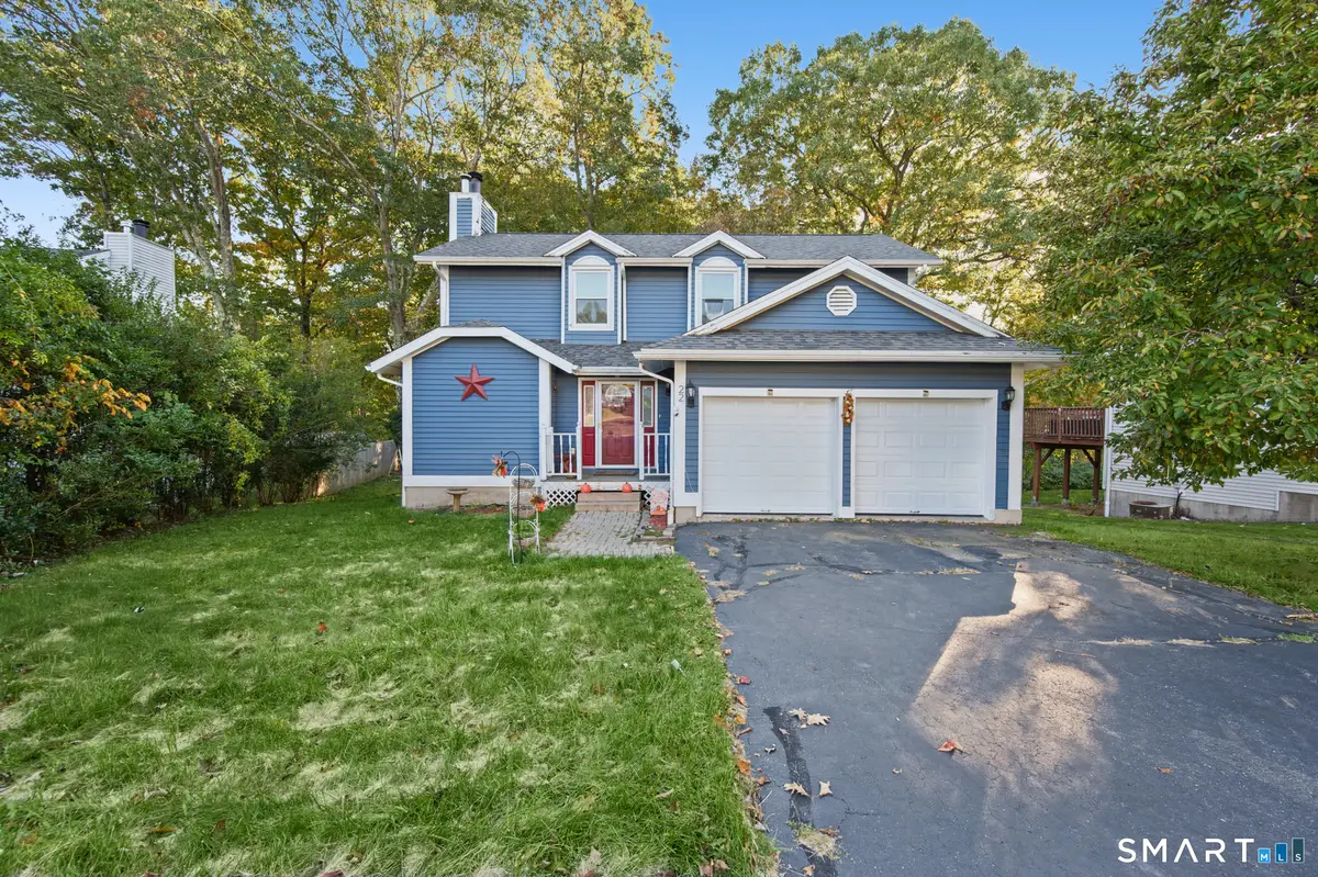 22 Running Brook Road, Waterbury, CT 06704 - #1