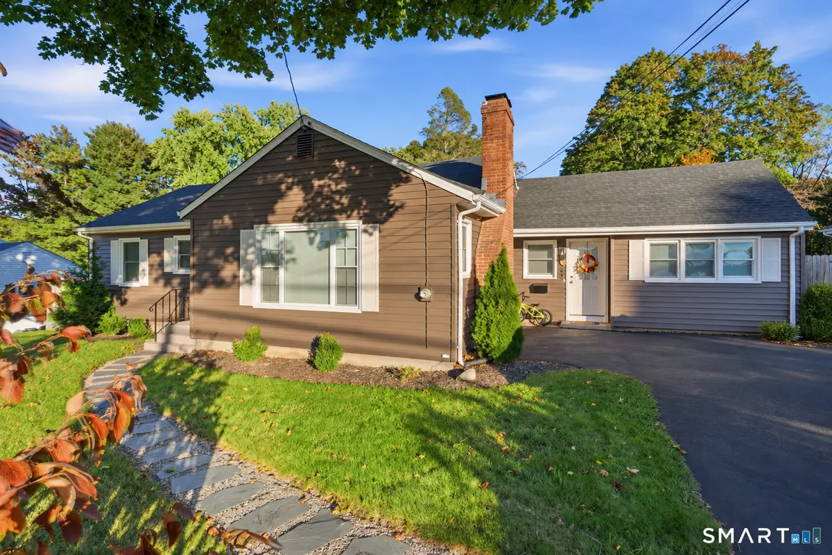 241 Vernon Street, Manchester, CT 06042 - #1