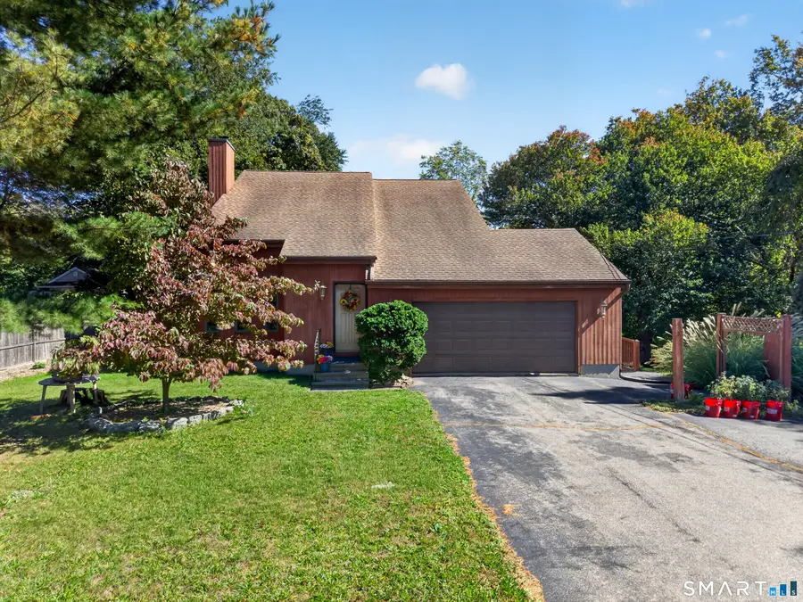 7 Bloomingdale Road, Quaker Hill, CT 06375 - #2