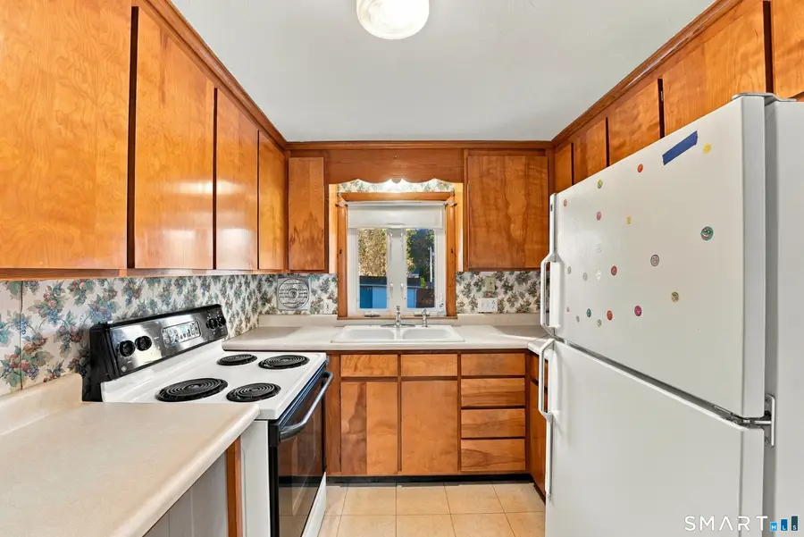 6 Fernwood Avenue, Enfield, CT 06082 - #2